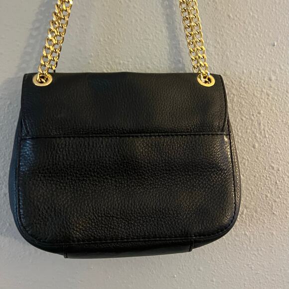 Michael Kors Sloan Black Leather Shoulder
Crossbody Bag Gold Chain Turnlock - Picture 4 of 10